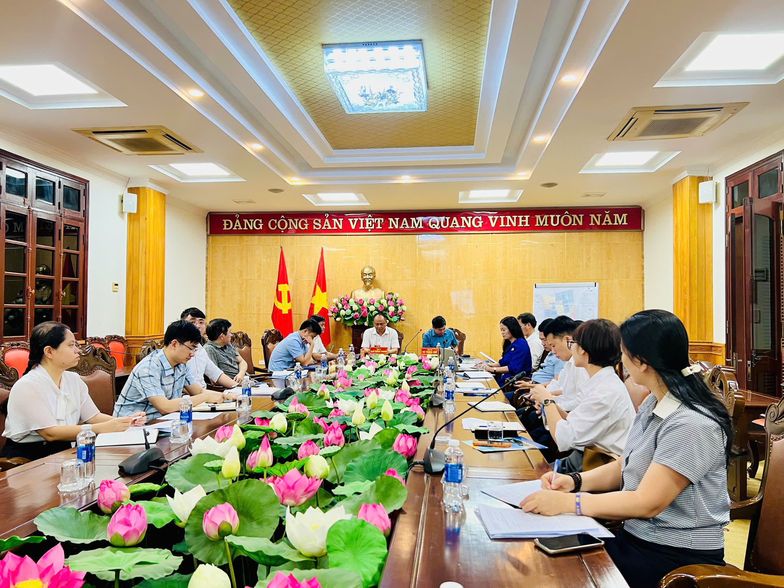 anh tin bai